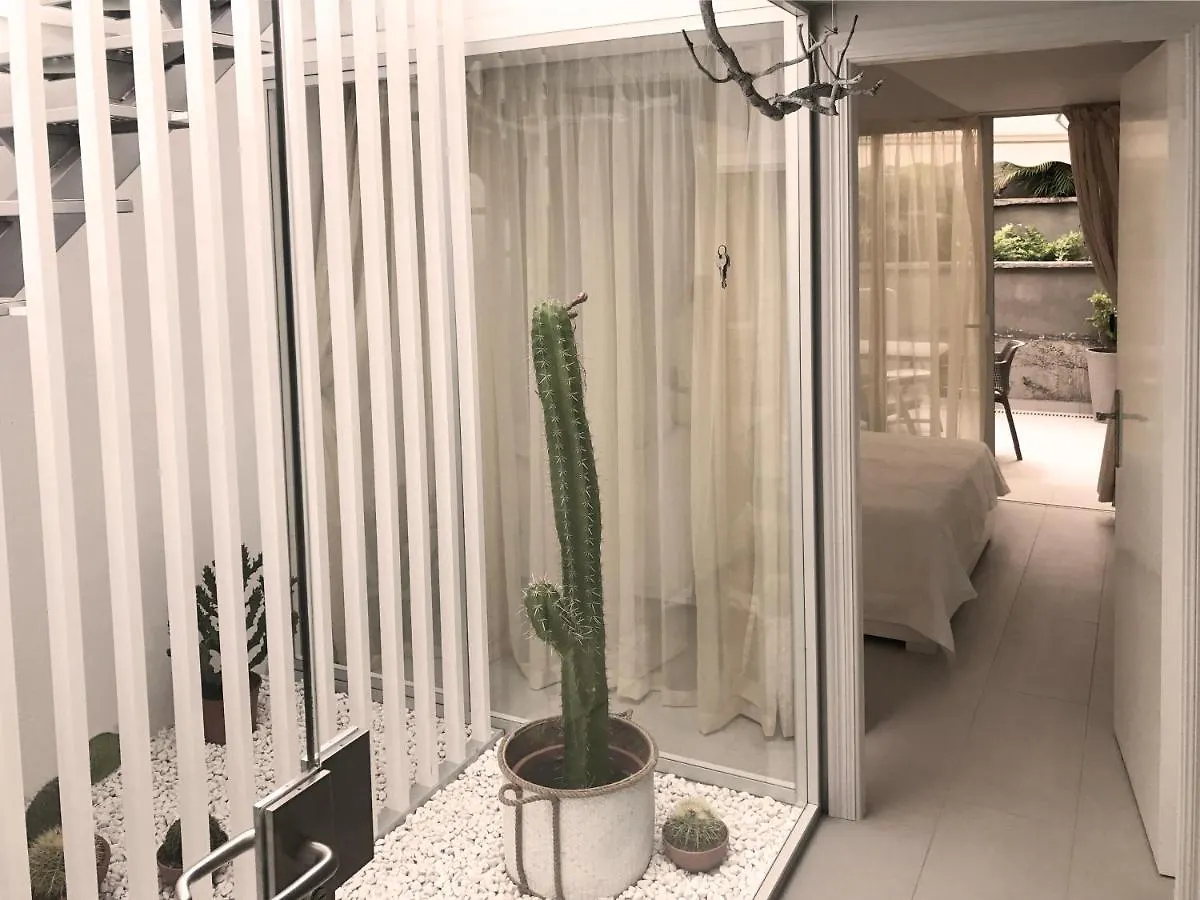 Cosy 2 Bedroom Apartment In La Caleta, Tenerife