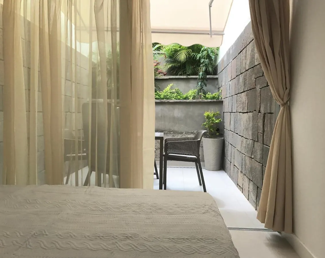 Cosy 2 Bedroom Apartment In La Caleta, Tenerife  Costa Adeje (Tenerife)