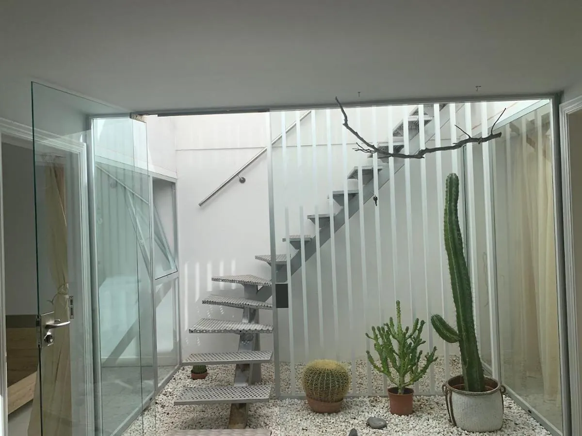 Cosy 2 Bedroom Apartment In La Caleta, Tenerife