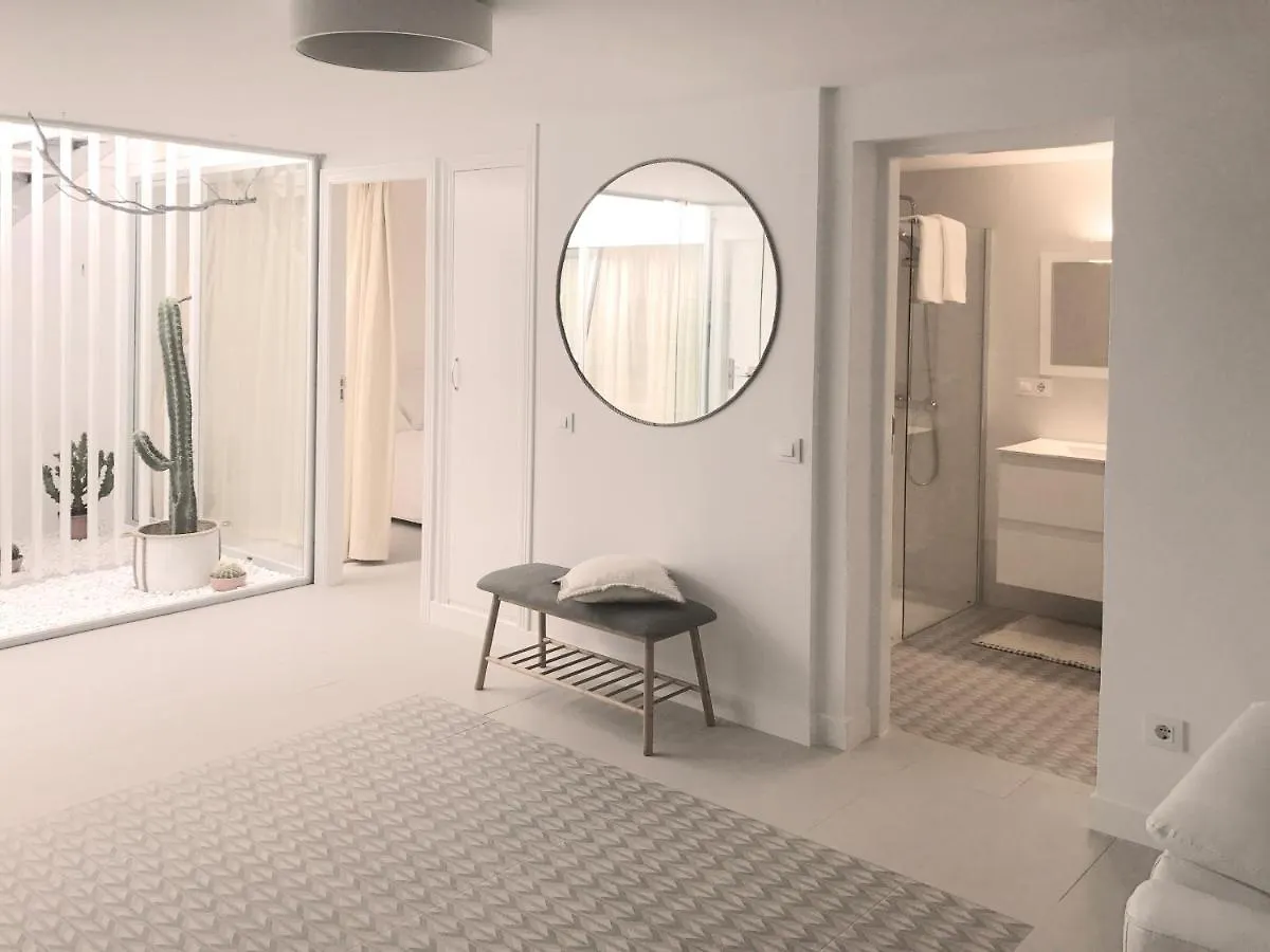 Cosy 2 Bedroom Apartment In La Caleta, Tenerife Costa Adeje (Tenerife)